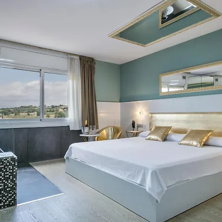 H Hotel 3*