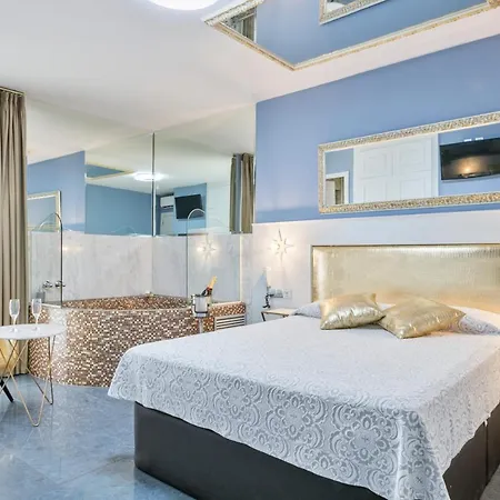 H Hotel